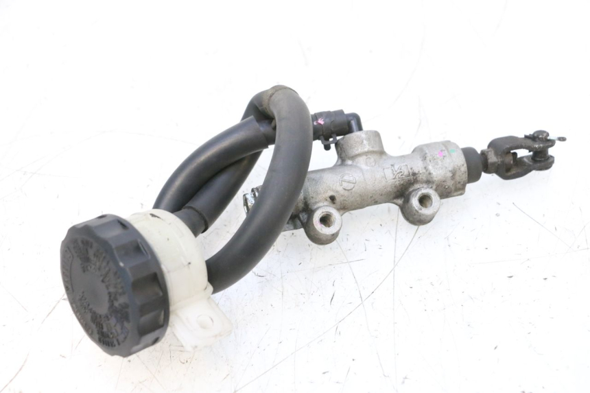 photo de MAITRE CYLINDRE FREIN ARRIERE KAWASAKI ER-6 ER6 F ABS 650 (2012 - 2016) - Zoom état d’usage
