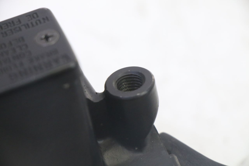 photo de MAITRE CYLINDRE FREIN ARRIERE HONDA FES S-WING SWING ABS 125 (2007 - 2015) - Autre angle de vue