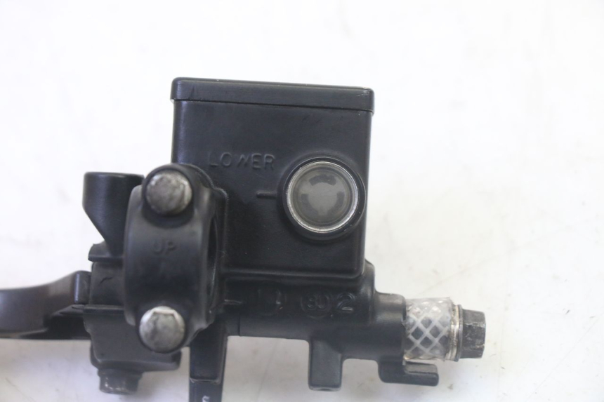 photo de MAITRE CYLINDRE FREIN ARRIERE HONDA FES S-WING SWING ABS 125 (2007 - 2015) - Vue d’ensemble