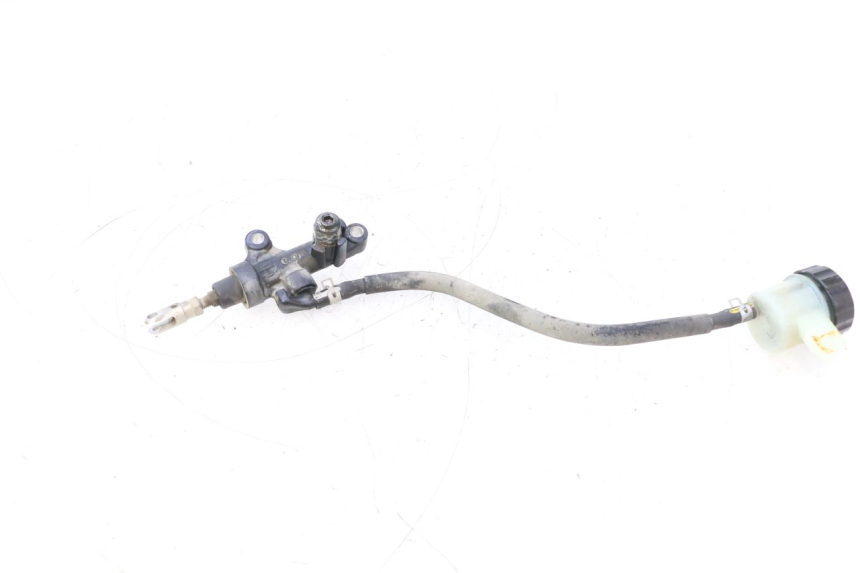 photo de MAITRE CYLINDRE ARRIERE YAMAHA FJR 1300 (2001 - 2005) - Détail de la pièce