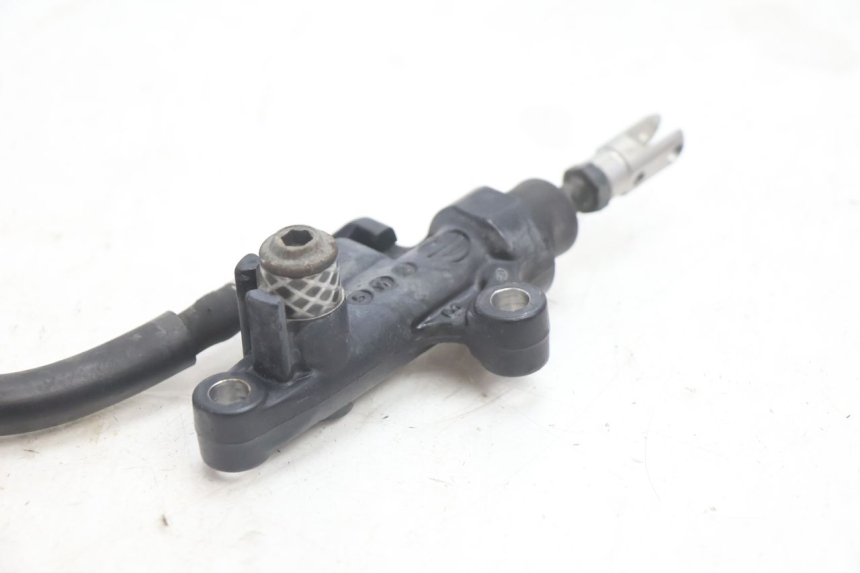 photo de MAITRE CYLINDRE ARRIERE YAMAHA FJR 1300 (2001 - 2005) - Pièce contrôlée