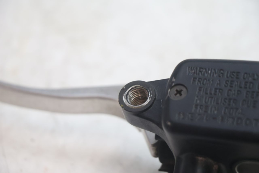 photo de MAITRE CYLINDRE ARRIERE HONDA FJS SILVER WING SILVERWING 400 (2005 - 2008) - Zoom état d’usage