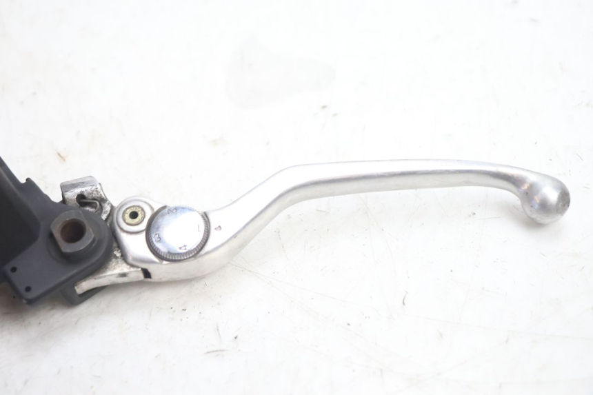 photo de MAITRE CYLINDRE ARRIERE GILERA GP 800 (2007 - 2013) - État de surface