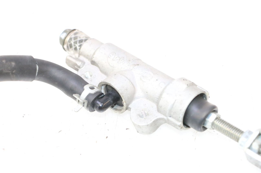 photo de MAITRE CYLINDRE ARRIERE SUZUKI GSR 600 (2005 - 2012) - Zoom état d’usage