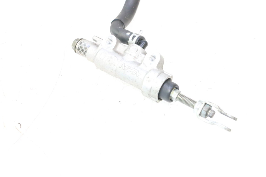 photo de MAITRE CYLINDRE ARRIERE SUZUKI GSR 600 (2005 - 2012) - Pièce contrôlée