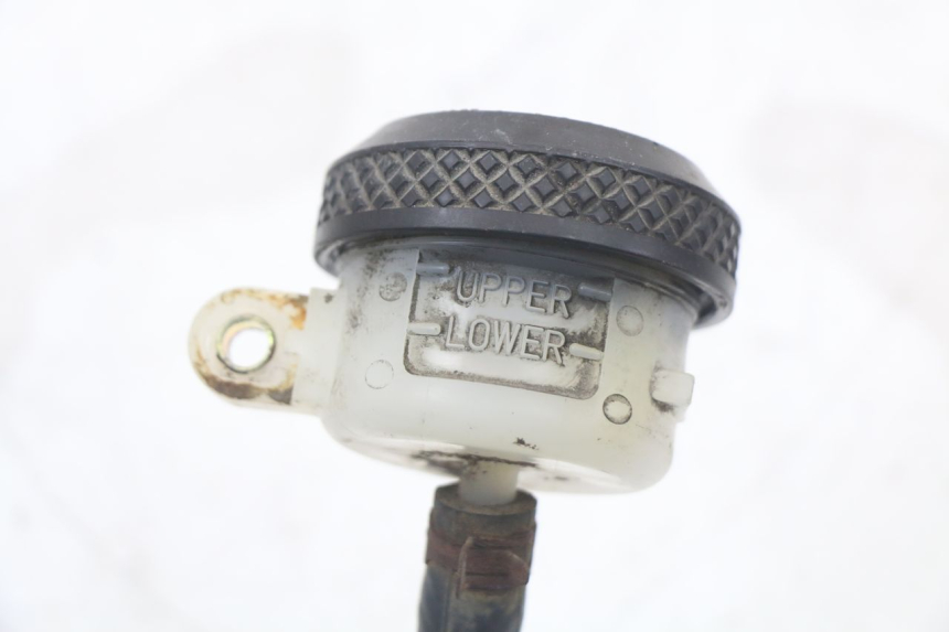 photo de MAITRE CYLINDRE ARRIERE HARLEY DAVIDSON SPORTSTER XL CUSTOM 883 (1999 - 2006) - Vue d’ensemble