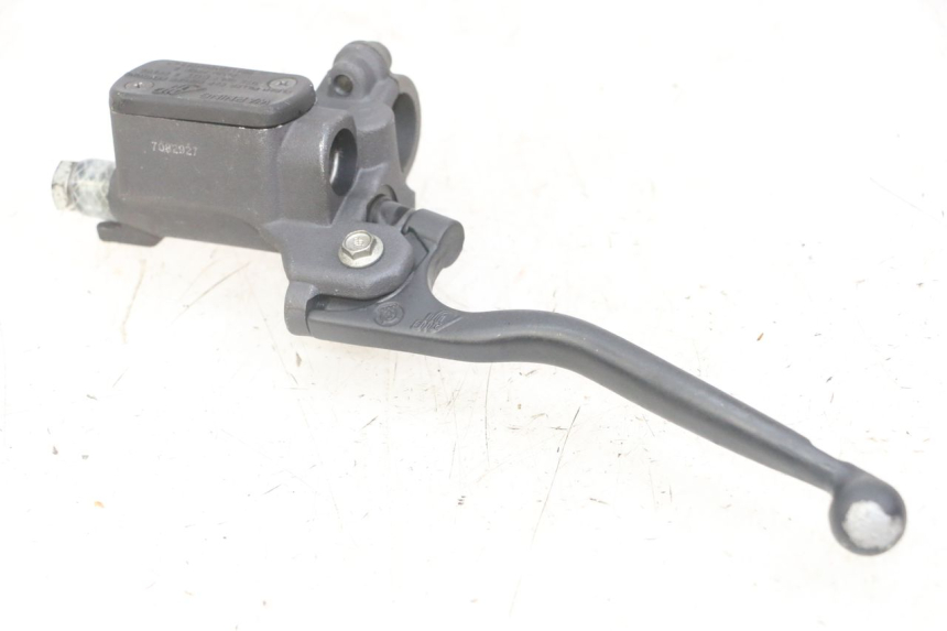 photo de MAITRE CYLINDRE ARRIERE PEUGEOT JET FORCE CARBU 50 (2003 - 2016) - Vue principale