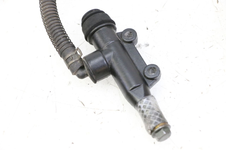 photo de MAITRE CYLINDRE ARRIERE KEEWAY K-LIGHT KLIGHT 125 (2018 - 2025) - Gros plan technique