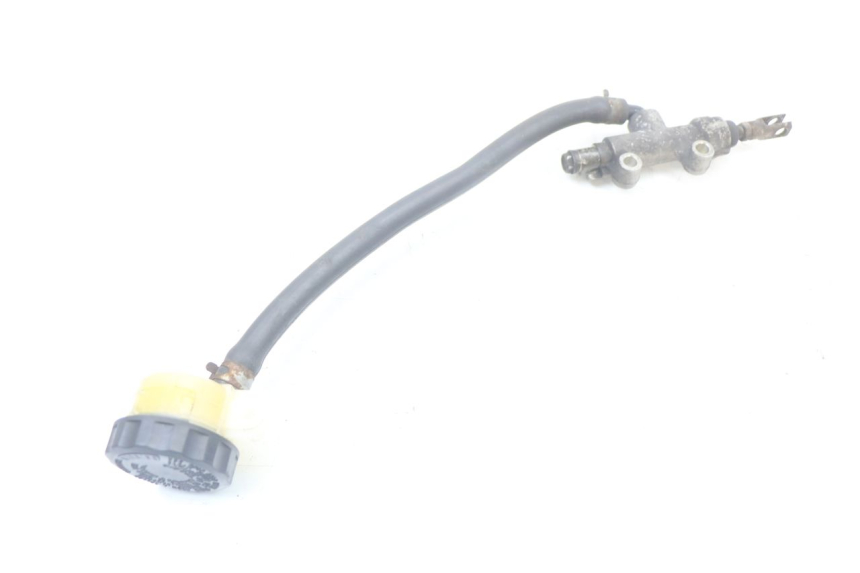 photo de MAITRE CYLINDRE ARRIERE KAWASAKI GTR 1000 (1994 - 2004) - Points de fixation