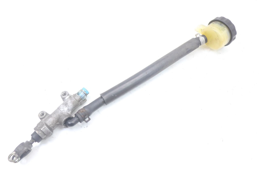 photo de MAITRE CYLINDRE FREIN ARRIERE KAWASAKI ZR7 ZR-7 S 750 (1999 - 2004) - Autre angle de vue