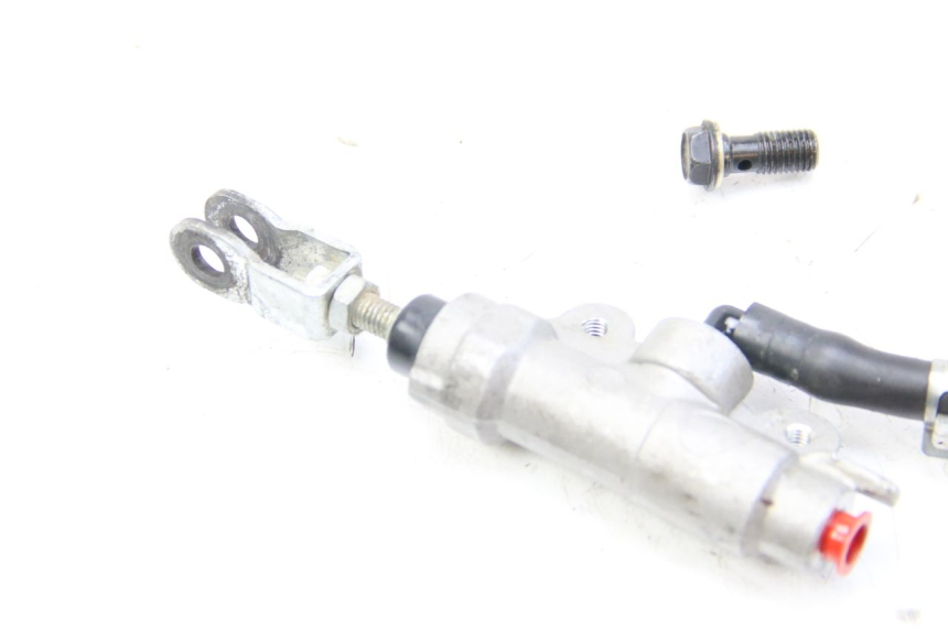 photo de MAITRE CYLINDRE FREIN ARRIERE KAWASAKI KX 85 (2001 - 2013) - Zoom état d’usage