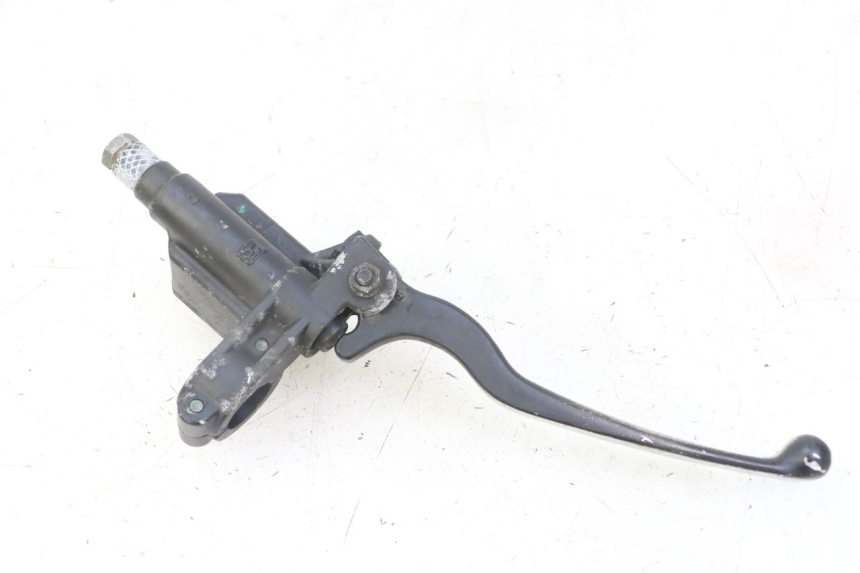 photo de MAITRE CYLINDRE FREIN ARRIERE PIAGGIO MP3 LT 300 (2010 - 2016) - Gros plan technique