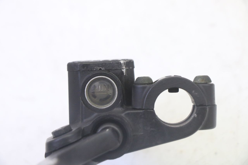 photo de MAITRE CYLINDRE FREIN ARRIERE PIAGGIO MP3 LT 300 (2010 - 2016) - Gros plan technique