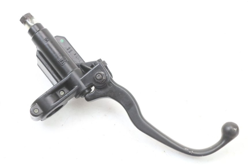 photo de MAITRE CYLINDRE FREIN ARRIERE PIAGGIO MP3 500 (2011 - 2015) - Gros plan technique