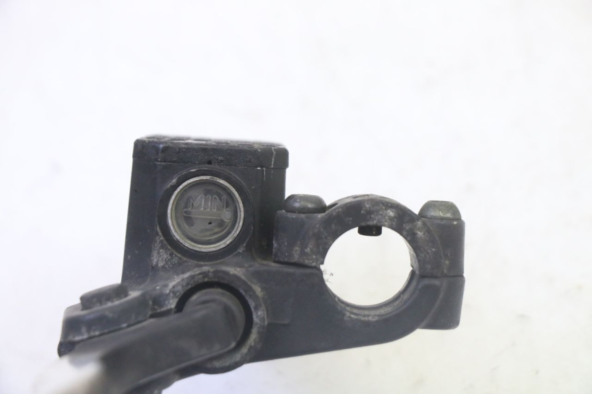 photo de MAITRE CYLINDRE FREIN ARRIERE PIAGGIO MP3 500 (2011 - 2015) - Gros plan technique