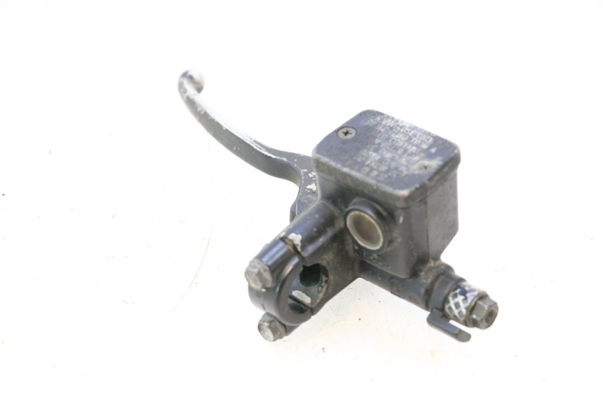 photo de MAITRE CYLINDRE ARRIERE KYMCO MXU R 250 (2004 - 2010) - Angle alternatif