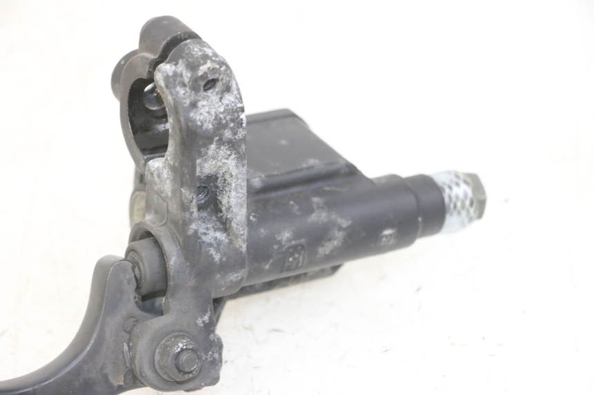 photo de MAITRE CYLINDRE ARRIERE GILERA NEXUS 125 (2009 - 2013) - Gros plan technique