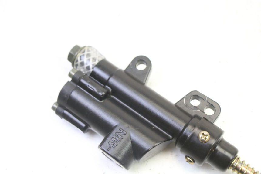 photo de MAITRE CYLINDRE FREIN ARRIERE APOLLO RFZ 125 - Détail de la pièce