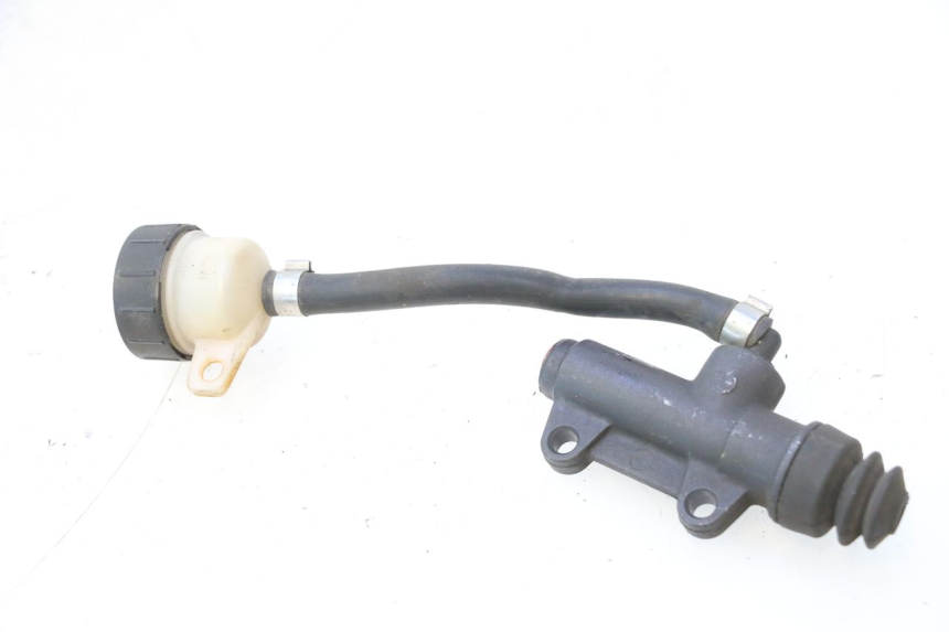 photo de MAITRE CYLINDRE ARRIERE MZ RT 125 (2000 - 2008) - Autre angle de vue