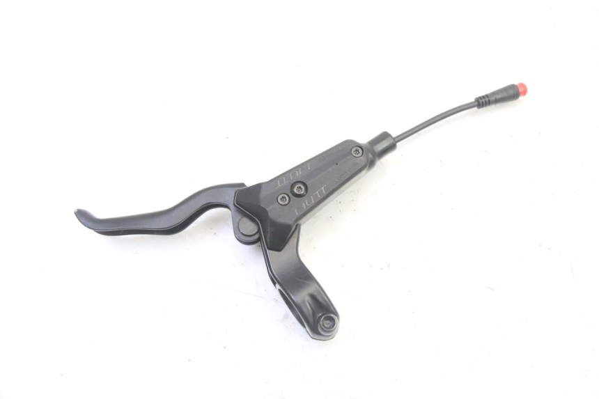 photo de MAITRE CYLINDRE ARRIERE HERO S10 1 - Vue principale