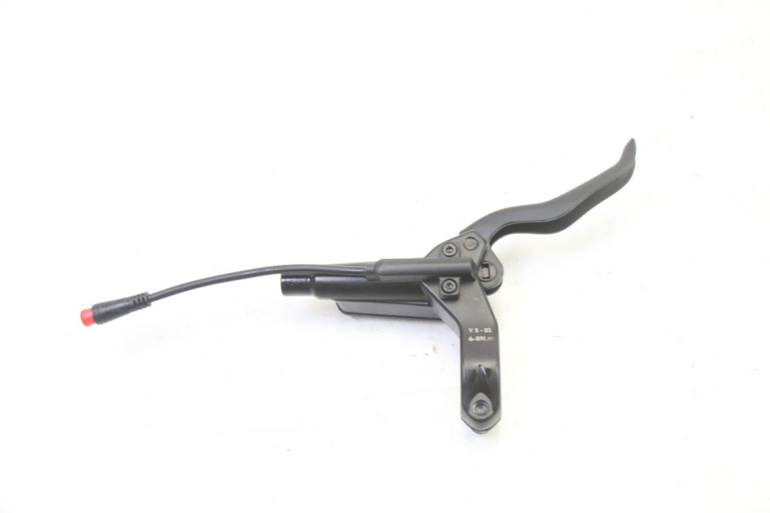 photo de MAITRE CYLINDRE ARRIERE HERO S10 1 - Vue d’ensemble