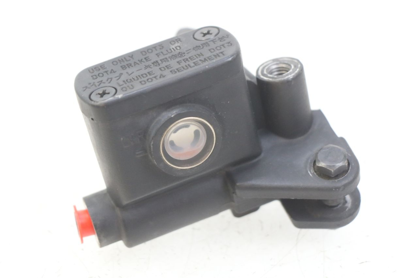 photo de MAITRE CYLINDRE FREIN ARRIERE LVNENG S5 1 (2019 - 2023) - Vue principale