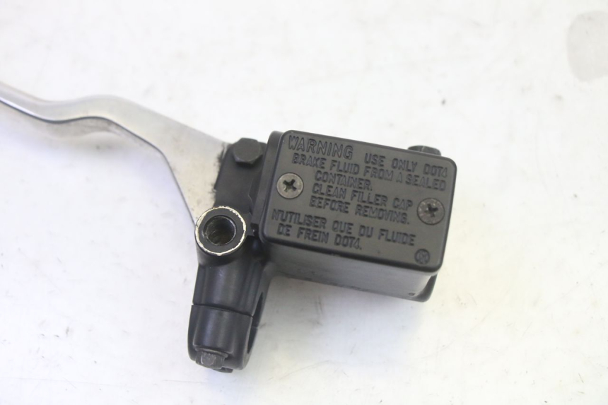 photo de MAITRE CYLINDRE FREIN ARRIERE PEUGEOT SATELIS 125 (2010 - 2012) - Zoom état d’usage