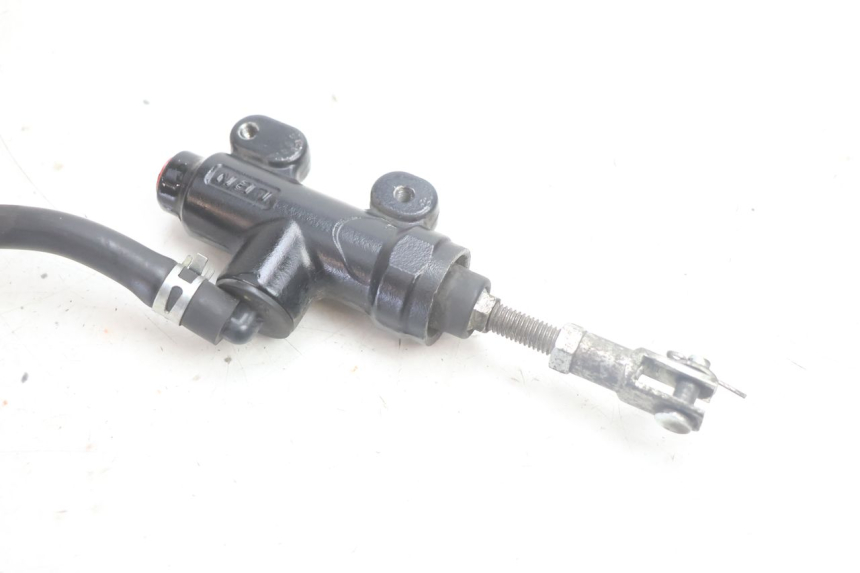 photo de MAITRE CYLINDRE ARRIERE MASH SEVENTY FIVE 125 (2013 - 2021) - Points de fixation