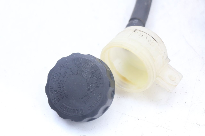 photo de MAITRE CYLINDRE FREIN ARRIERE TRIUMPH SPEED TRIPLE T301 900 (1994 - 1996) - Pièce contrôlée