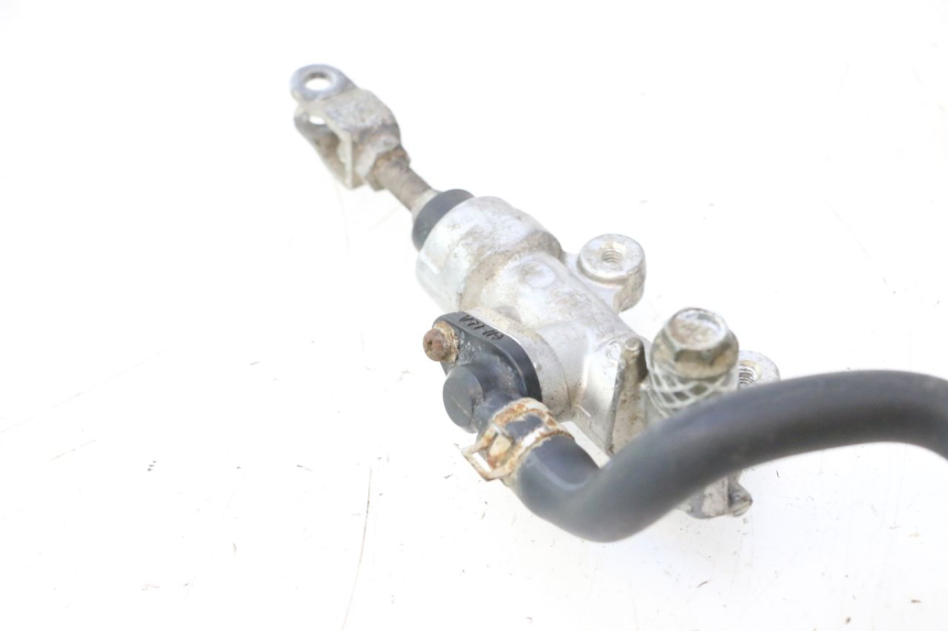 photo de MAITRE CYLINDRE ARRIERE SUZUKI SV S 650 (2003 - 2009) - Zoom état d’usage