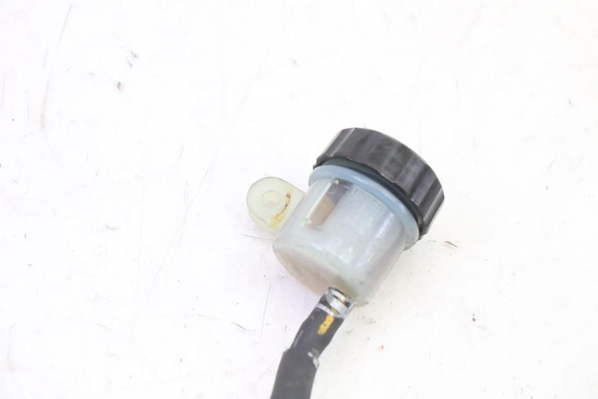 photo de MAITRE CYLINDRE ARRIERE YAMAHA TDM ABS 900 (2002 - 2014) - Zoom état d’usage