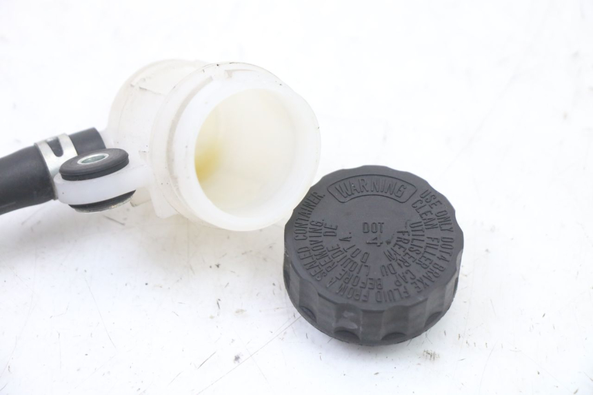 photo de MAITRE CYLINDRE ARRIERE YAMAHA TRACER 7 700 (2020 - 2024) - Autre angle de vue