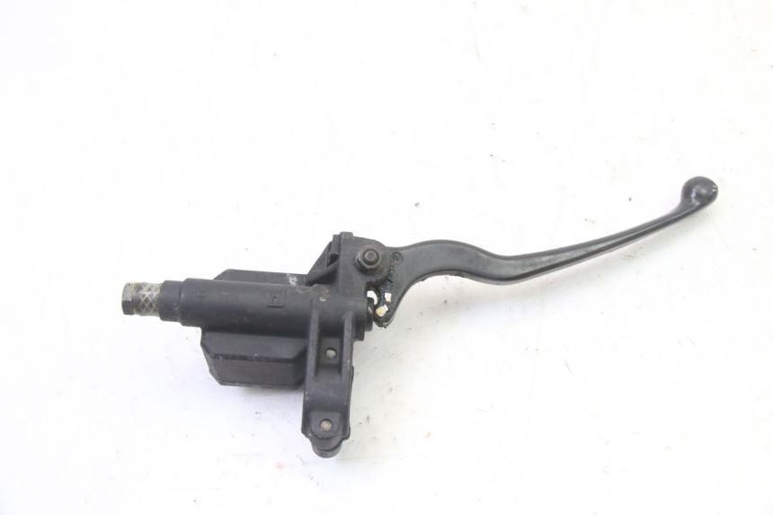 photo de MAITRE CYLINDRE FREIN ARRIERE PIAGGIO X9 EVOLUTION 125 (2003 - 2007) - Points de fixation