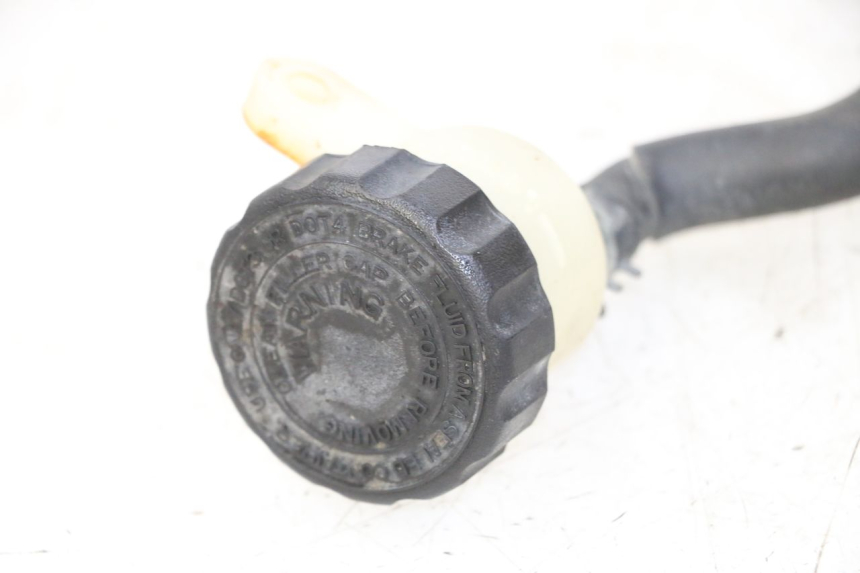 photo de MAITRE CYLINDRE ARRIERE YAMAHA XJN DIVERSION 600 (2000 - 2003) - Autre angle de vue