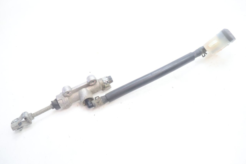 photo de MAITRE CYLINDRE ARRIERE HONDA XLV VARADERO 125 (2007 - 2012) - Autre angle de vue