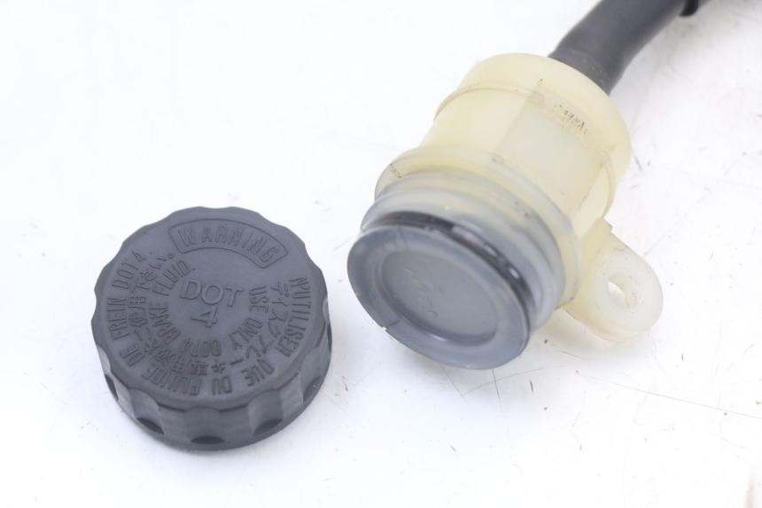 photo de MAITRE CYLINDRE FREIN ARRIERE YAMAHA XT X 660 (2004 - 2016) - Vue d’ensemble