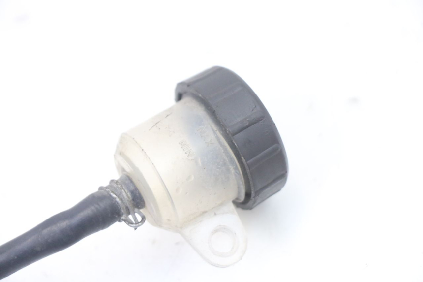 photo de MAITRE CYLINDRE ARRIERE YAMAHA TZR 50 (2008 - 2016) - Zoom état d’usage