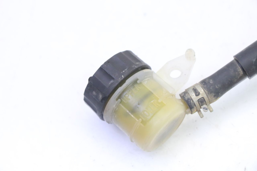 photo de MAITRE CYLINDRE ARRIERE YAMAHA YFM R RAPTOR 250 (2008 - 2014) - Gros plan technique