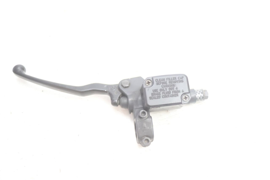 photo de MAITRE CYLINDRE FREIN ARRIERE YAMAHA YP MAJESTY 125 (2002 - 2006) - Vue principale