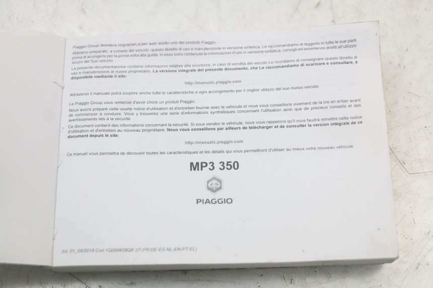 photo de MANUEL UTILISATEUR PIAGGIO MP3 HPE 350 (2018 - 2020) - Autre angle de vue