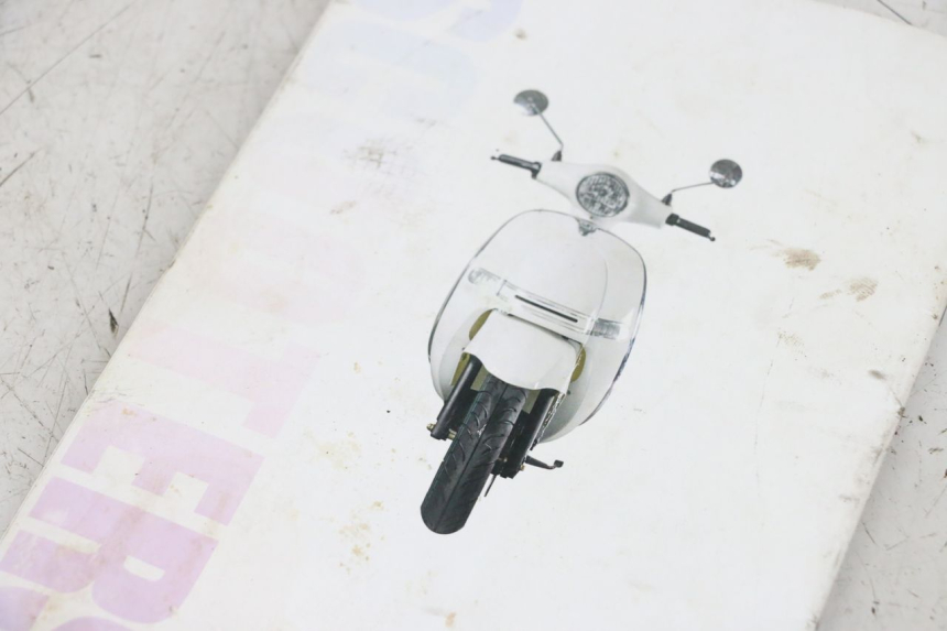 photo de MANUEL UTILISATEUR EFUN PUSA 1 - Détail de la pièce