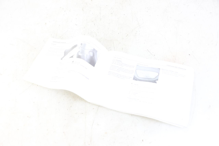 photo de MANUEL UTILISATEUR TNT MOTOR ROMA 10' 4T 50 (2019 - 2022) - Autre angle de vue