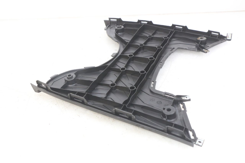 photo de MARCHE PIED KYMCO AGILITY 16+ 4T 50 (2018 - 2023) - Zoom état d’usage