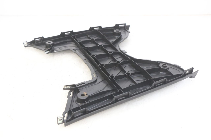 photo de MARCHE PIED KYMCO AGILITY 16+ 4T 50 (2018 - 2023) - Autre angle de vue