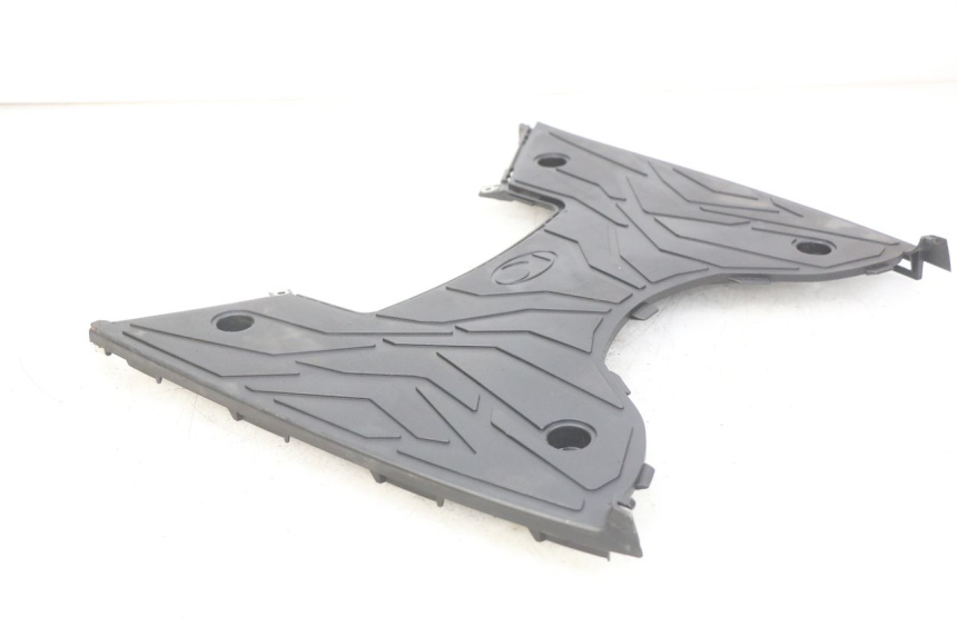 photo de MARCHE PIED KYMCO AGILITY 16+ 4T 50 (2018 - 2023) - Gros plan technique