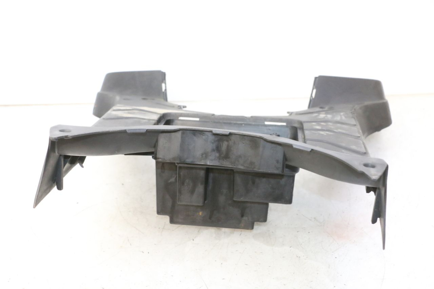 photo de MARCHE PIED KYMCO AGILITY NAKED RENOUVO 2T 50 (2011 - 2018) - Détails caractéristiques