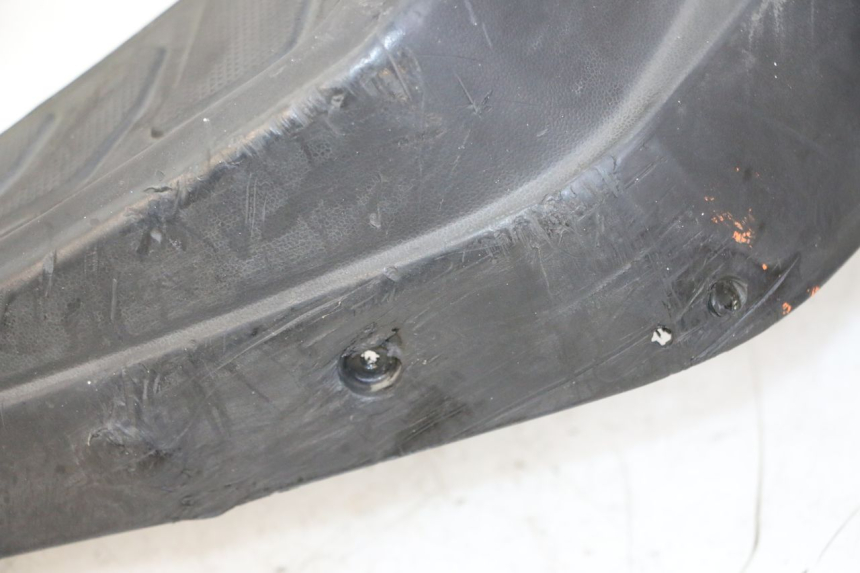 photo de MARCHE PIED KYMCO AGILITY NAKED RENOUVO 2T 50 (2011 - 2018) - Zoom état d’usage