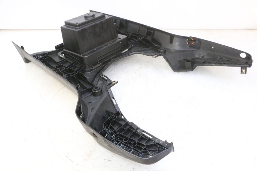 photo de MARCHE PIED KYMCO AGILITY NAKED RENOUVO 2T 50 (2011 - 2018) - Autre angle de vue