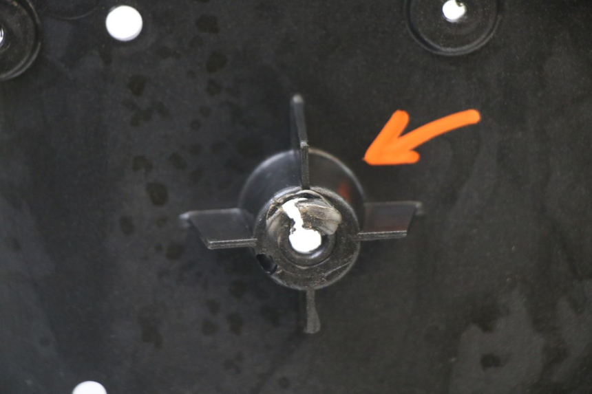 photo de MARCHE PIED APRILIA ATLANTIC 125 (2003 - 2009) - Pièce contrôlée