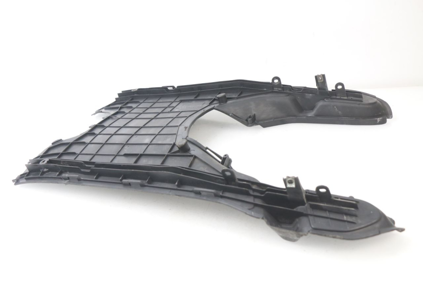 photo de MARCHE PIED HONDA BALI EX 100 (1996 - 2000) - Gros plan technique